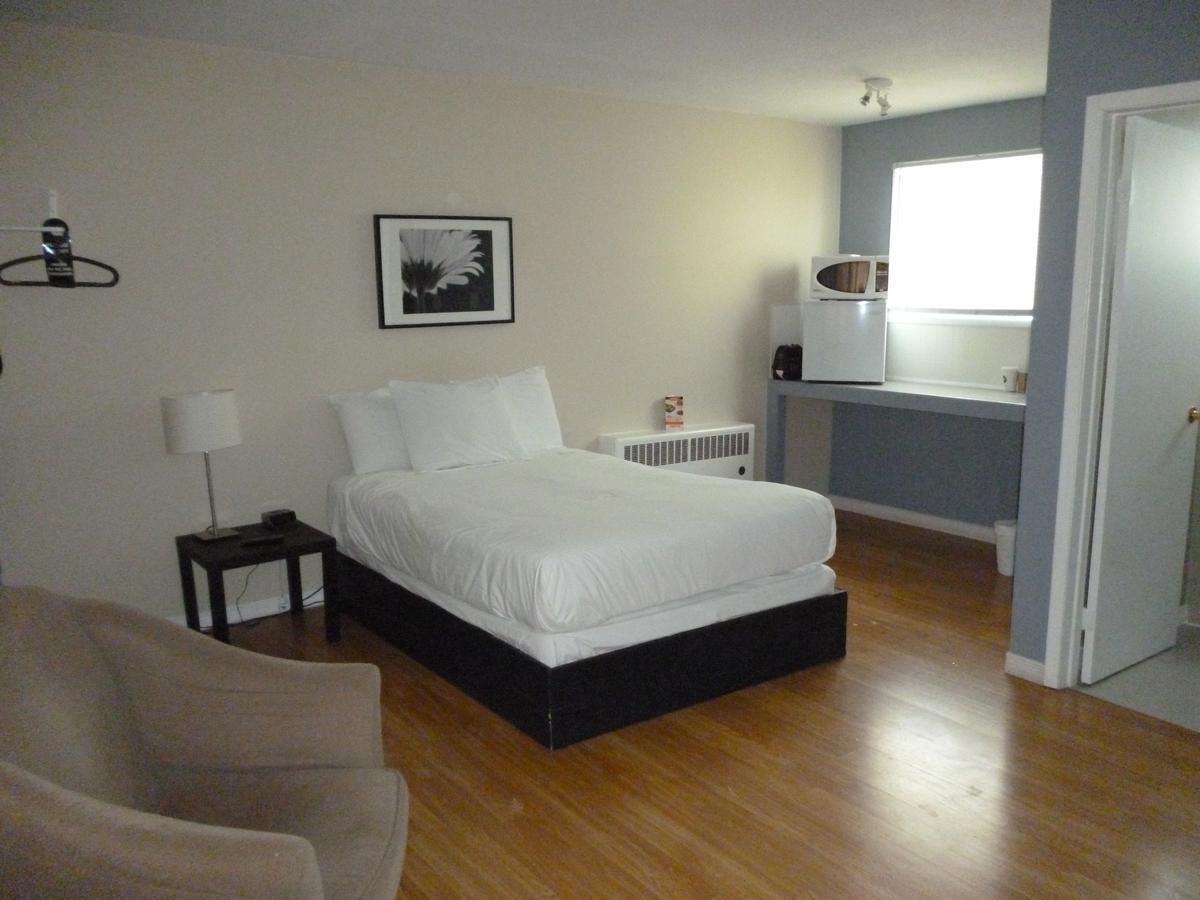 Wheel Inn Motel New Liskeard 客房 照片
