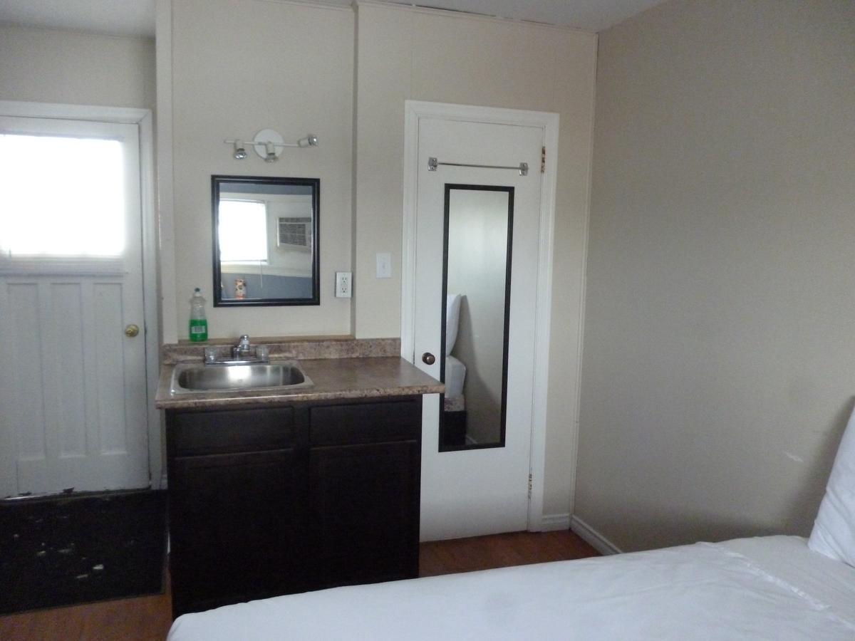 Wheel Inn Motel New Liskeard 客房 照片