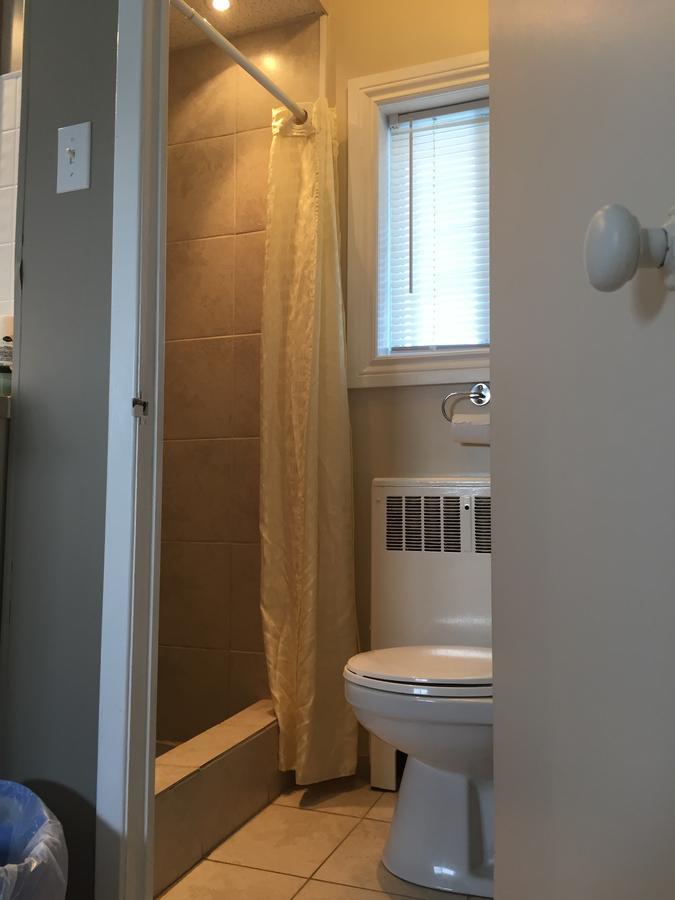 Wheel Inn Motel New Liskeard 外观 照片