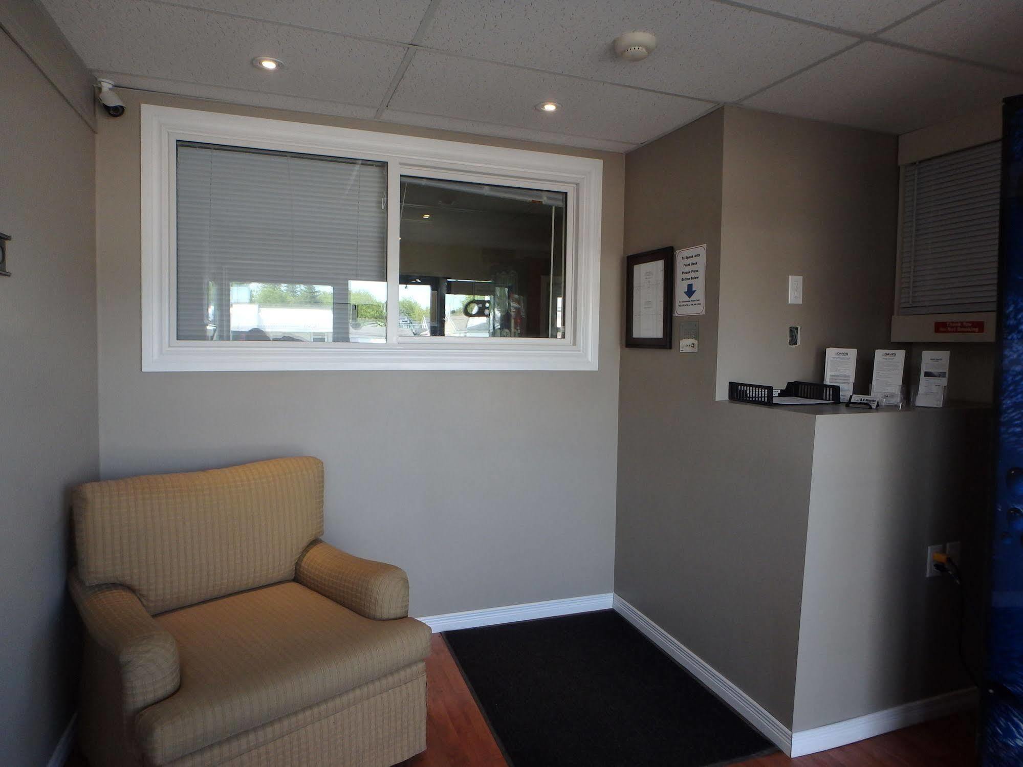 Wheel Inn Motel New Liskeard 外观 照片