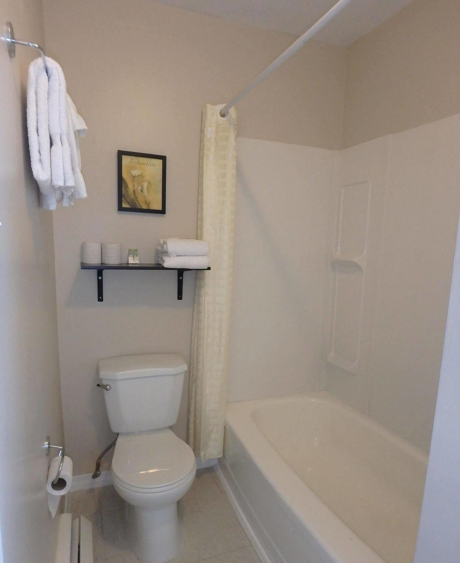 Wheel Inn Motel New Liskeard 外观 照片