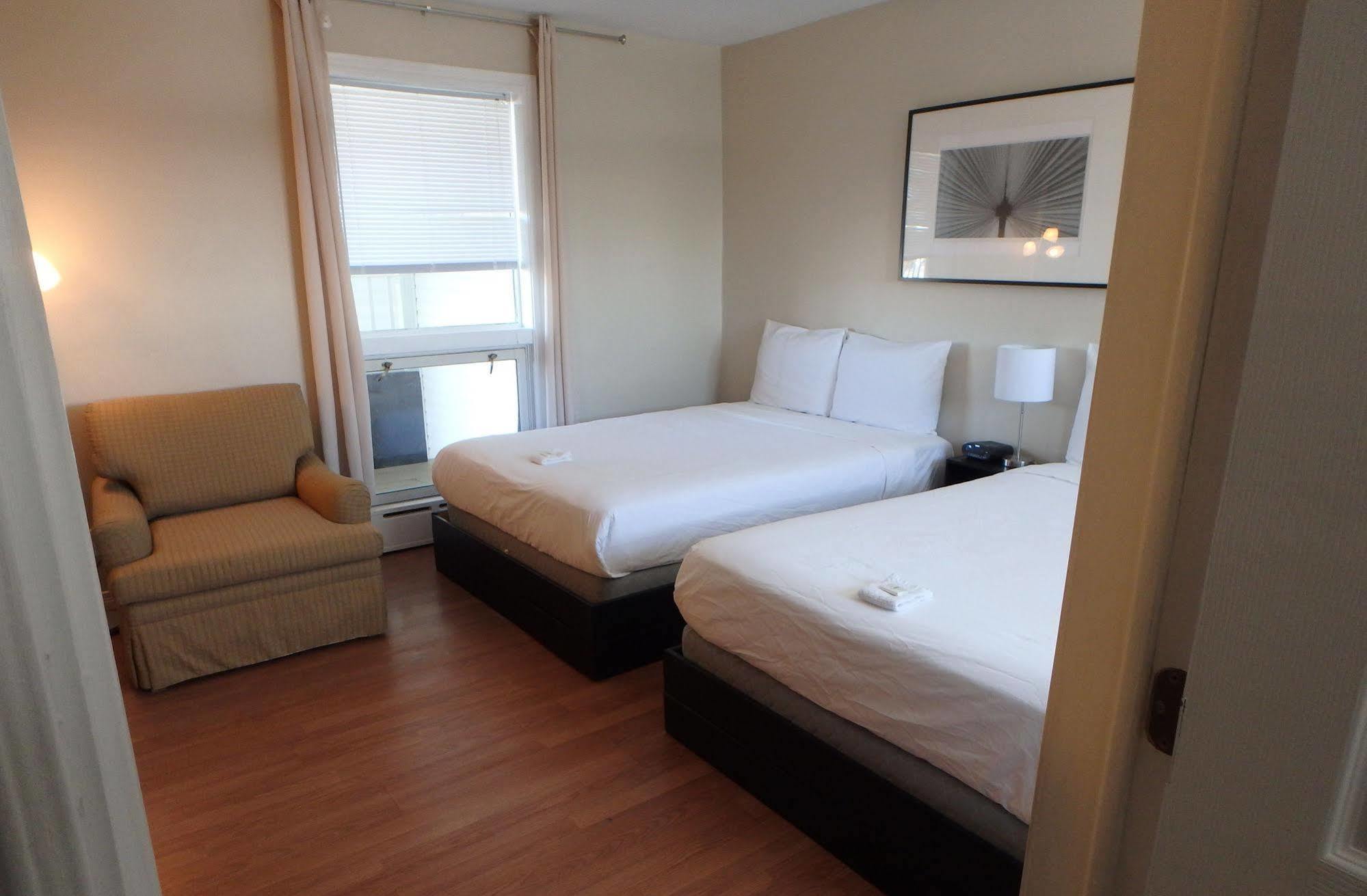 Wheel Inn Motel New Liskeard 外观 照片